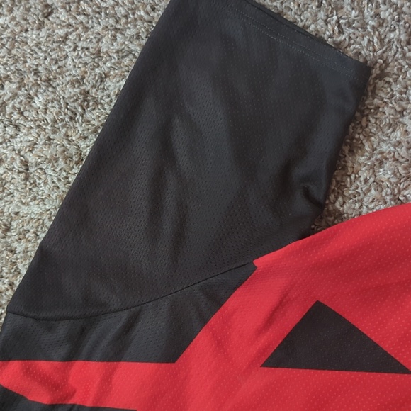 Red bike jersey size large - Picture 5 of 15